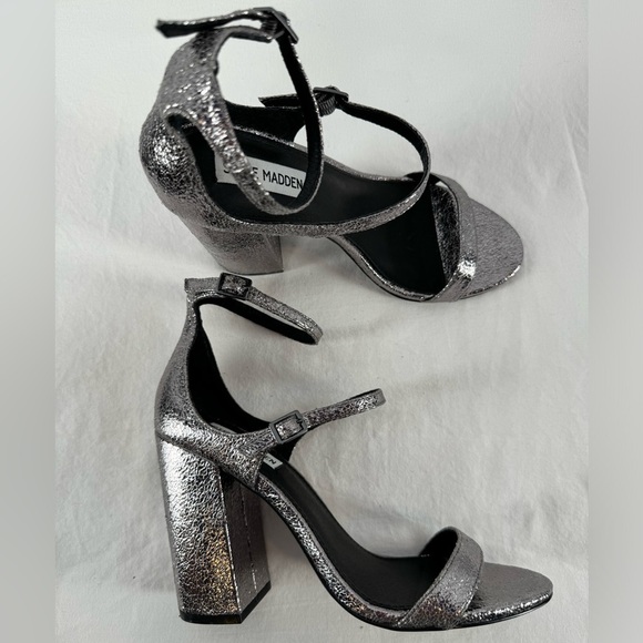 Steve Madden Parrson Pewter Ankle Strap‎ Heels in Metallic Size 8 - Picture 2 of 9